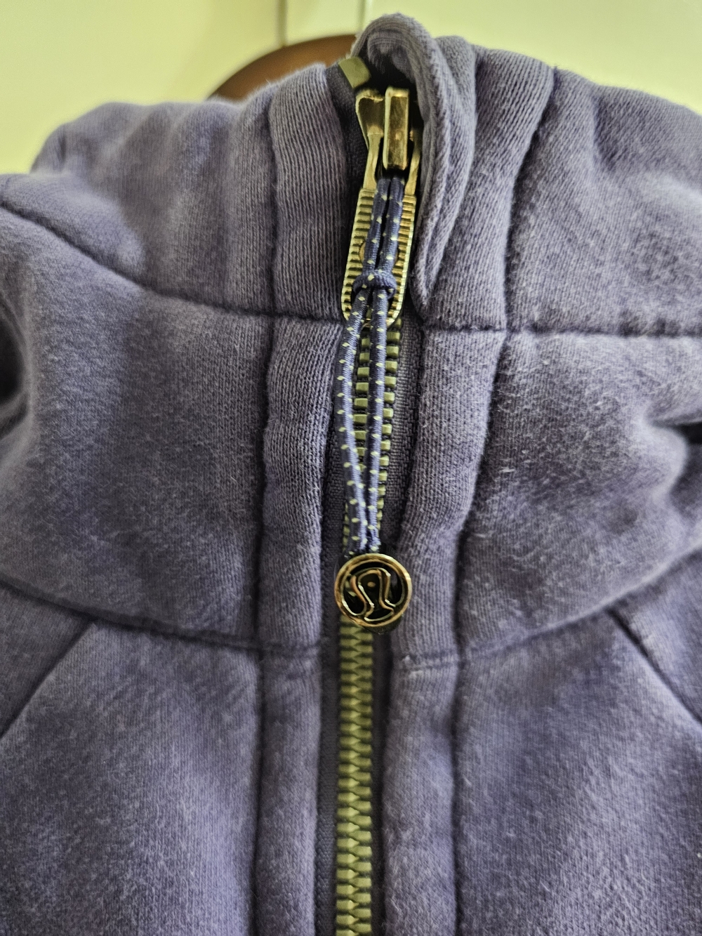 Lululemon Scuba Full-Zip Hoodie Midnight Orchid – Size 6 - Picture 5 of 10